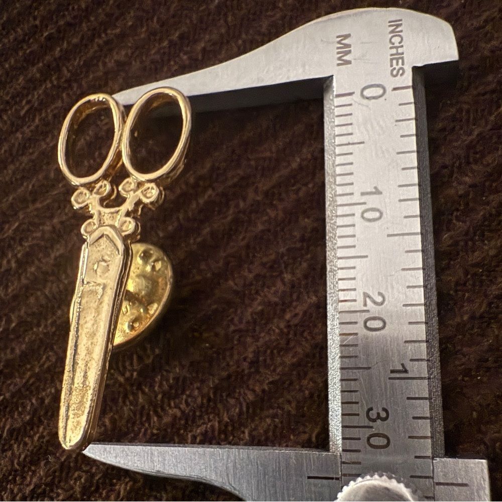 Vintage Gold-Tone Scissors Pin – Made in USA - Picture 15 of 17